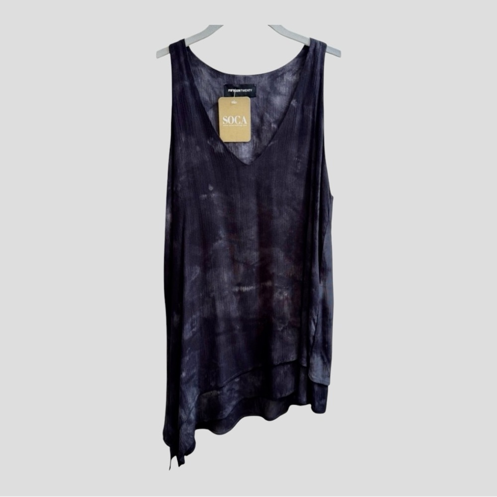 NWT FIFTEENTWENTY Asymmetrical Top—Size Medium